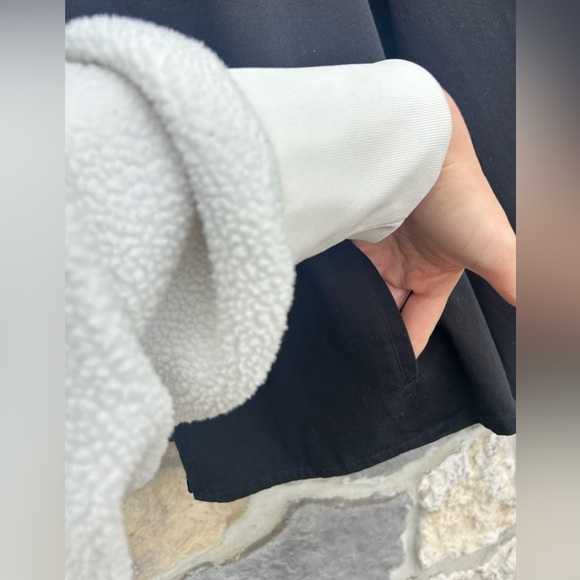 Eileen Fisher Black Jacket Sz L Lightweight Jacket Pockets Full Zip Quiet Luxury - Picture 4 of 8